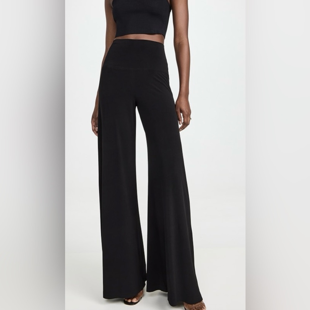 Zara Classic Black Wide-Leg Pants
